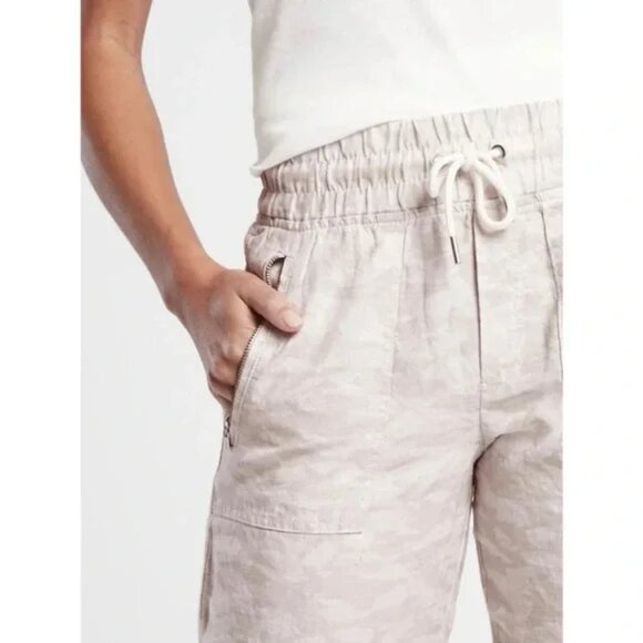Athleta Cabo Tide Linen Jogger Pant Neutral Camo Beige Sz 2 Coastal Beach Travel - Picture 3 of 13